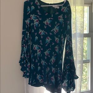 Bell sleeve mini dress